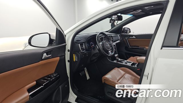 Kia Sportage 2016 — photo 10