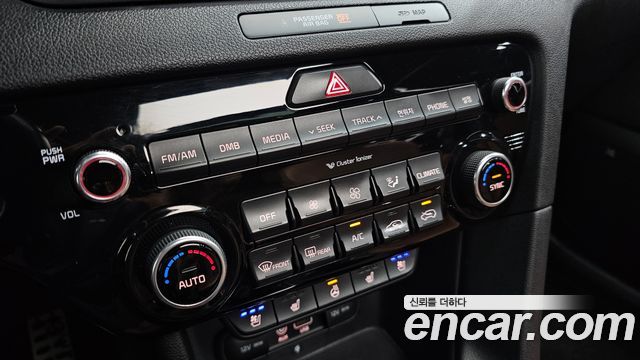 Kia Sportage 2016 — photo 15