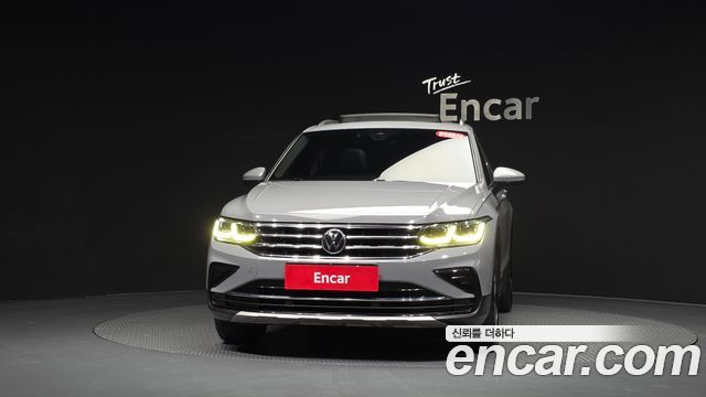 Volkswagen Tiguan 2021 — photo 3