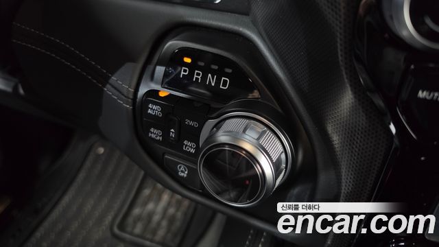 Dodge Ram Pick Up 2022 — photo 12
