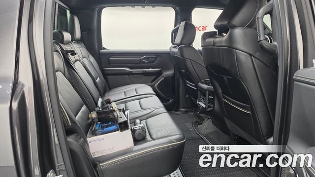 Dodge Ram Pick Up 2022 — photo 17