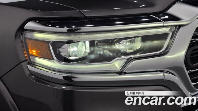 Dodge Ram Pick Up 2022 — photo 8