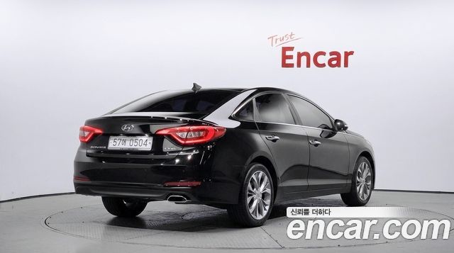 Hyundai Sonata 2015 — photo 2