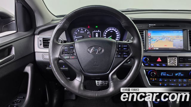 Hyundai Sonata 2015 — photo 12