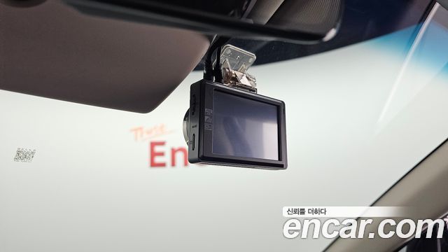 Genesis G80 2025 — photo 32