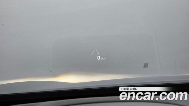 Genesis G80 2018 — photo 14