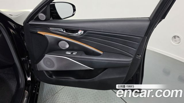 Kia K9 2023 — photo 14