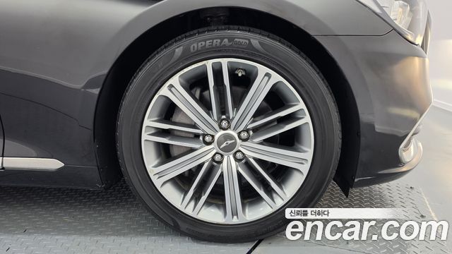 Genesis G80 2018 — photo 5
