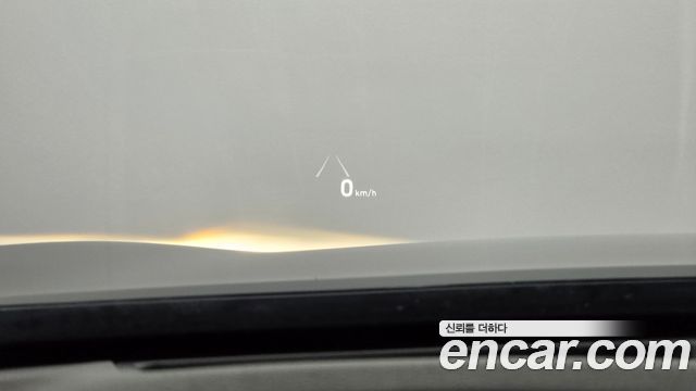 Genesis G80 2018 — photo 16