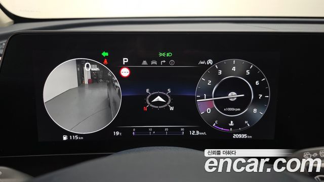 Kia Sportage 2022 — photo 11