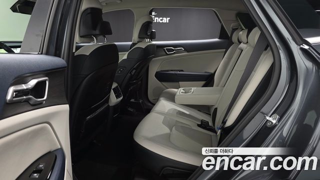 Kia Sportage 2022 — photo 17