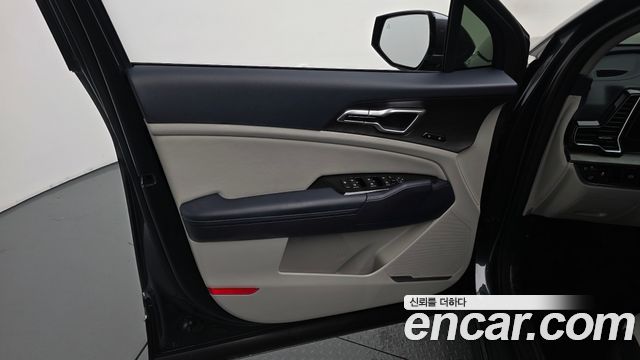 Kia Sportage 2022 — photo 14