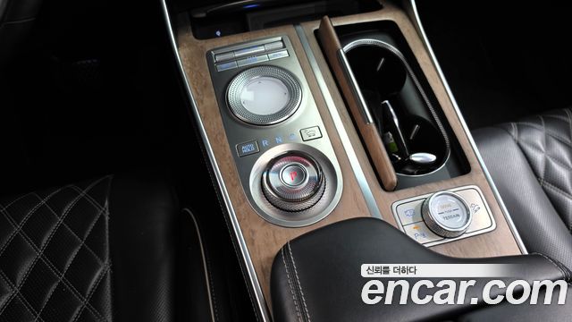 Genesis GV80 2020 — photo 12