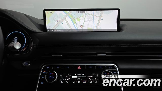 Genesis GV80 2020 — photo 19
