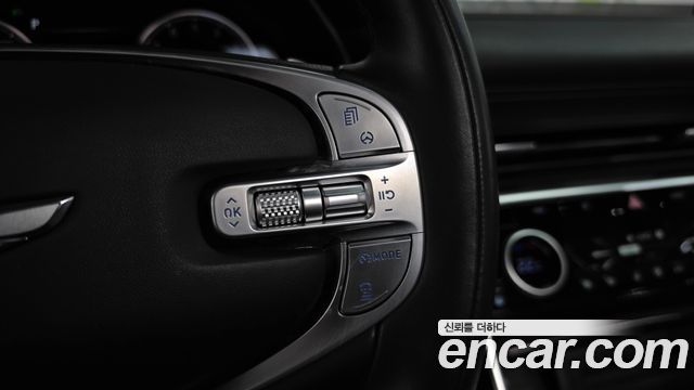 Genesis GV80 2020 — photo 22