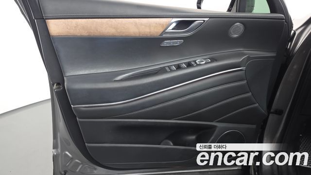 Genesis GV80 2020 — photo 14