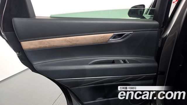 Genesis GV80 2020 — photo 15