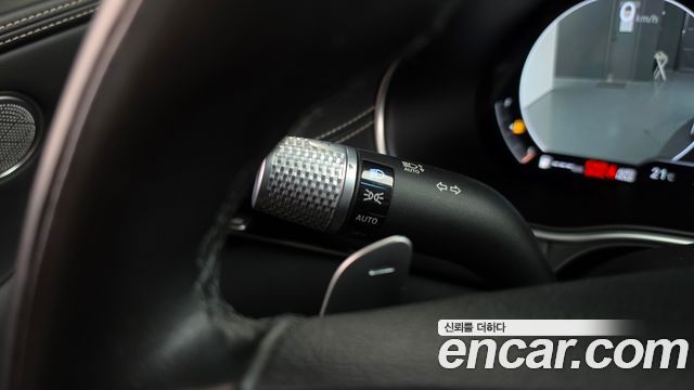 Genesis GV80 2020 — photo 38