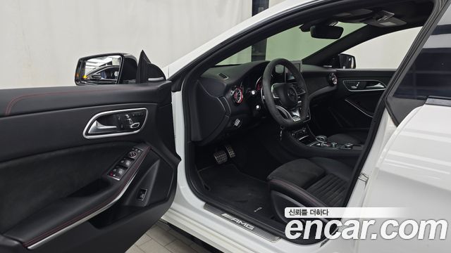 Mercedes-Benz CLA-Class 2018 — photo 13