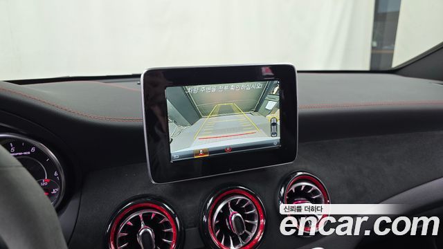 Mercedes-Benz CLA-Class 2018 — photo 20