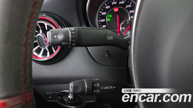 Mercedes-Benz CLA-Class 2018 — photo 27