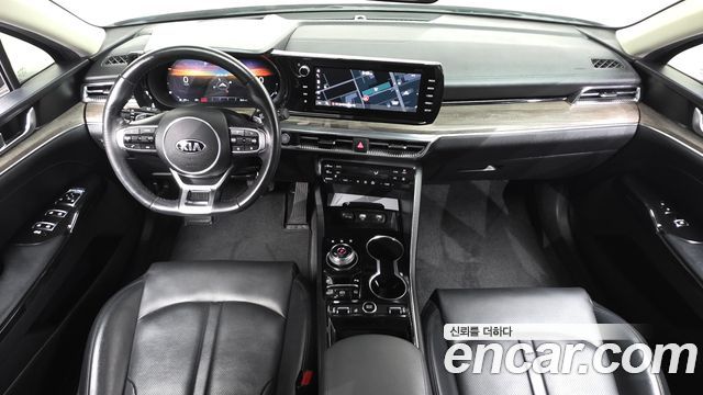 Kia K5 2021 — photo 10