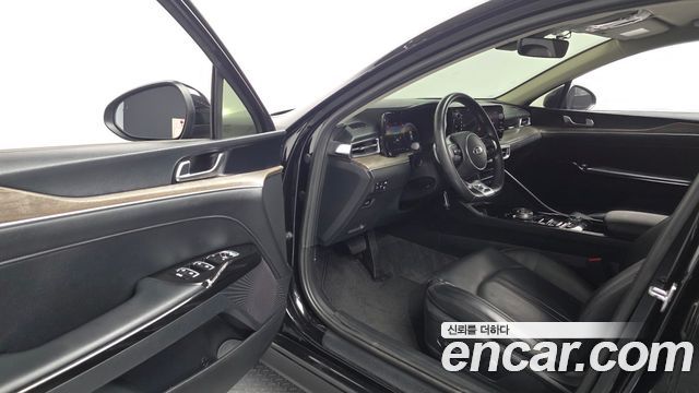Kia K5 2021 — photo 13