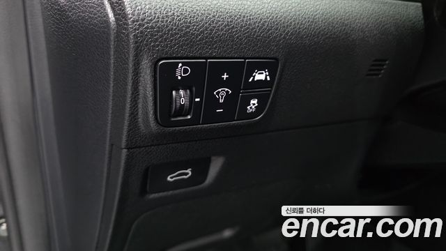 Kia K5 2021 — photo 28