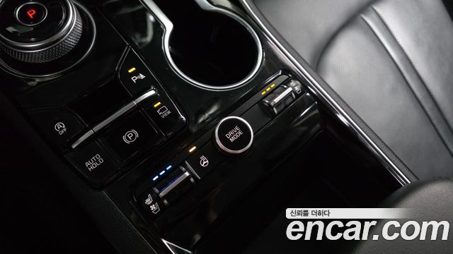 Kia K5 2021 — photo 31