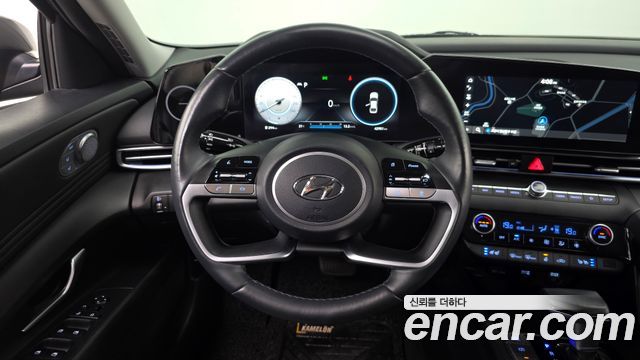 Hyundai AVANTE 2023 — photo 19