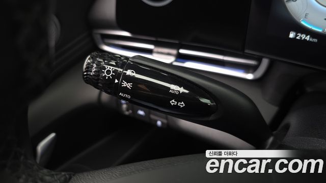 Hyundai AVANTE 2023 — photo 24