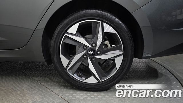 Hyundai AVANTE 2023 — photo 7