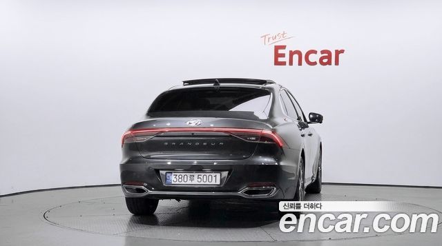 Hyundai Grandeur 2022 — photo 4