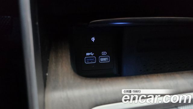 Genesis GV80 2022 — photo 18