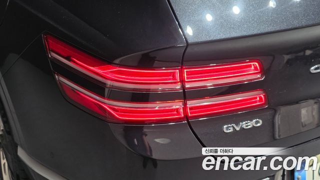 Genesis GV80 2022 — photo 9