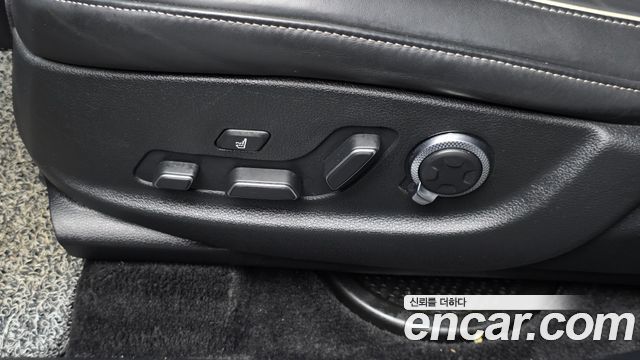 Genesis GV80 2022 — photo 33