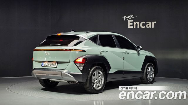 Hyundai Kona 2025 — photo 2