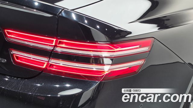 Genesis G80 2021 — photo 9