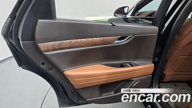 Genesis G80 2021 — photo 15