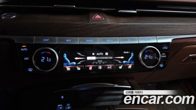 Genesis G80 2021 — photo 32