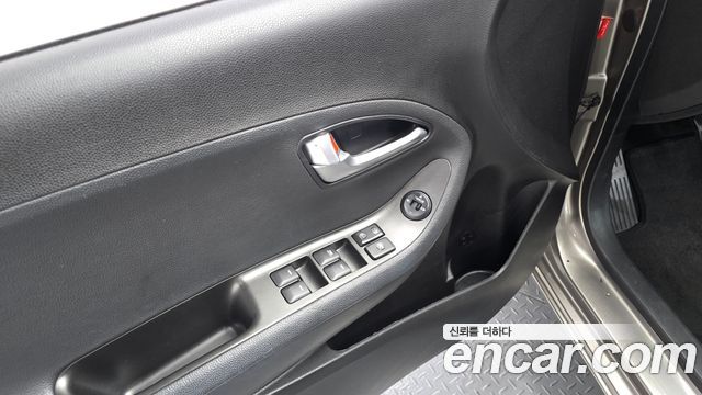 Kia morning 2013 — photo 23