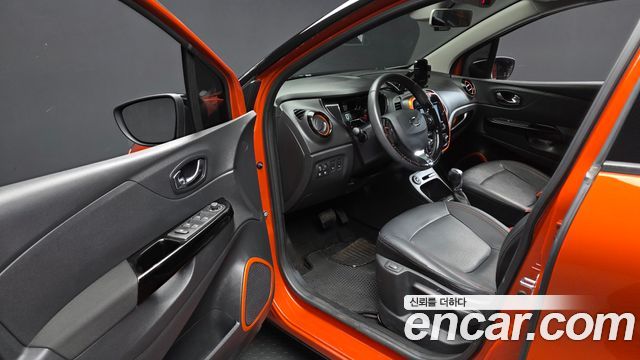 Renault Korea QM3 2017 — photo 13
