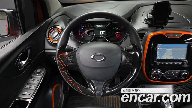 Renault Korea QM3 2017 — photo 19