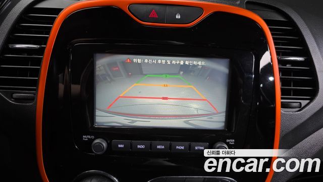 Renault Korea QM3 2017 — photo 21