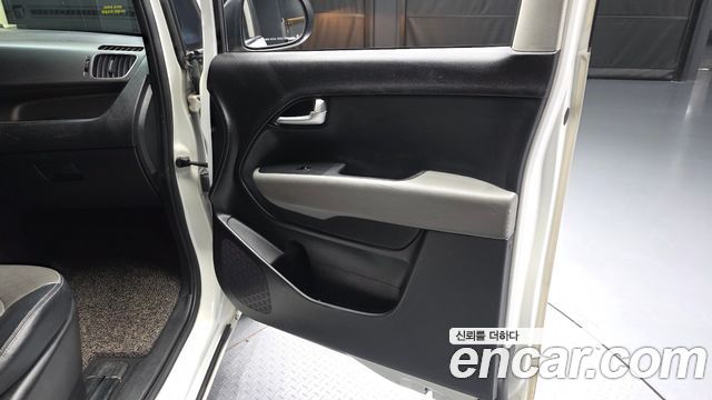Kia RAY 2018 — photo 15