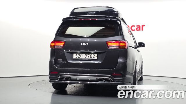 Kia Canival 2018 — photo 4