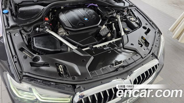 BMW 5-Series 2022 — photo 6