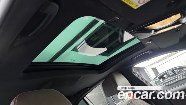 BMW 5-Series 2022 — photo 22