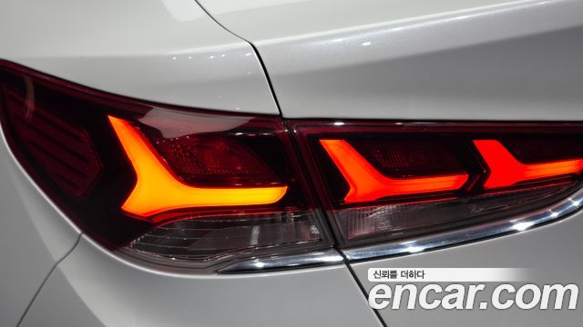 Hyundai Sonata 2018 — photo 9