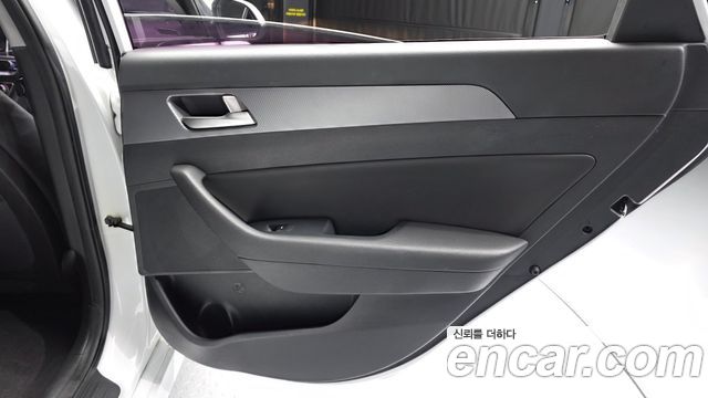 Hyundai Sonata 2018 — photo 15